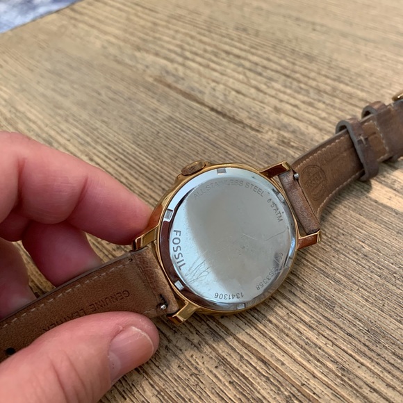 Fossil Watch - Picture 3 of 4